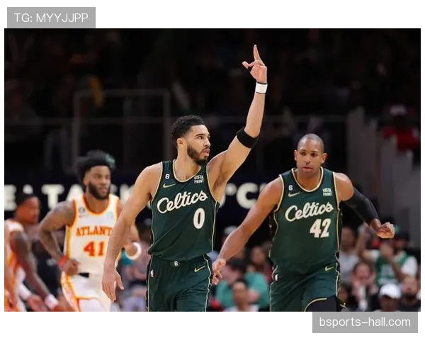 拉塞尔护框改变防守节奏 主导凯尔特人冠军防守体系