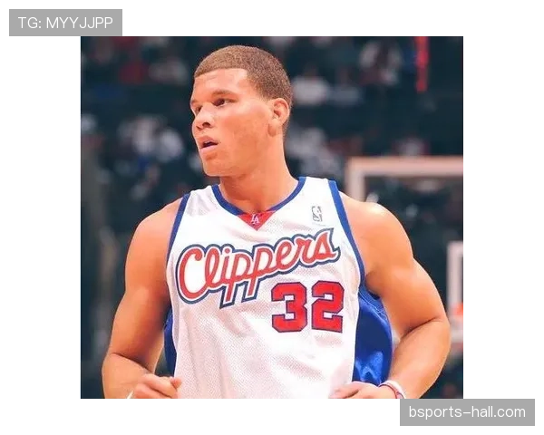 格里芬转型组织核心，策应能力改变快船进攻结构